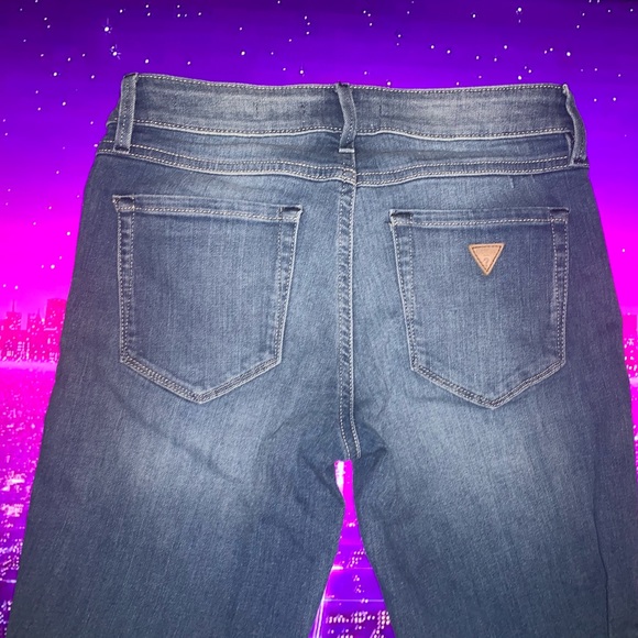 Ieans - Picture 2 of 4